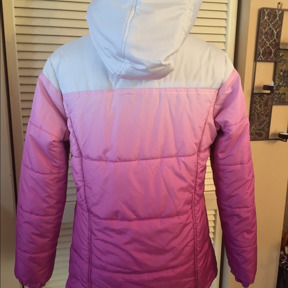 •Totes Pink Down Jacket• - Picture 4 of 5